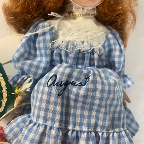 Brinn’s 94 Collectible birthstone Miss August redhead handcrafted porcelain doll - Picture 5 of 11